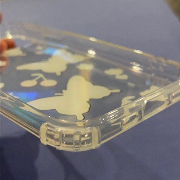 iPhone 11 Pro Max Case - Picture 4 of 5